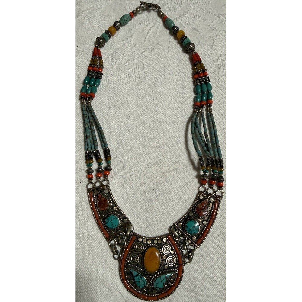 Vintage Design Tibetan Handmade Necklace With Turquoise Copal & Coral Stone - Picture 5 of 10